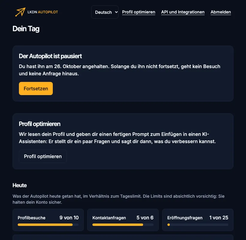 Das Dashboard mit dem pausierten Autopiloten: „Du hast ihn angehalten“ und die Schaltfläche Fortsetzen.